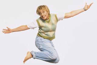Ellen DeGeneres feet photo thumbnail
