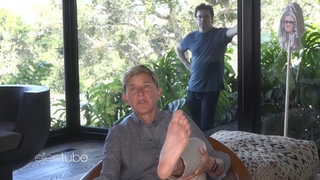 Ellen DeGeneres feet photo thumbnail