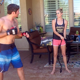 Ellen Hollman feet photo 13