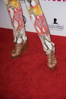 Ellen Hollman feet photo 14