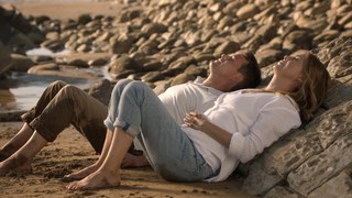 Ellen Pompeo feet photo thumbnail