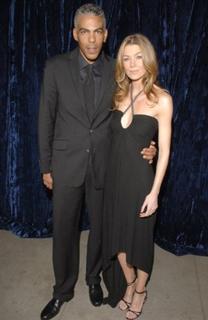 Ellen Pompeo feet photo thumbnail