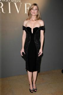 Ellen Pompeo feet photo thumbnail