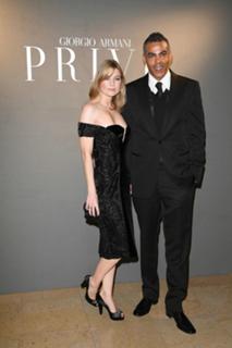 Ellen Pompeo feet photo thumbnail