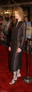 Ellen Pompeo feet photo thumbnail