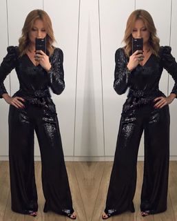 Ellen Rocche feet photo thumbnail