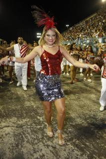 Ellen Rocche feet photo thumbnail