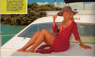 Ellen Rocche feet photo thumbnail