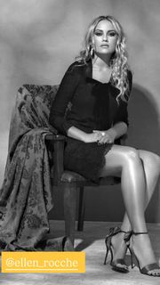 Ellen Rocche feet photo thumbnail