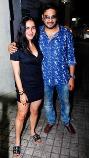 Elli Avrram feet photo thumbnail