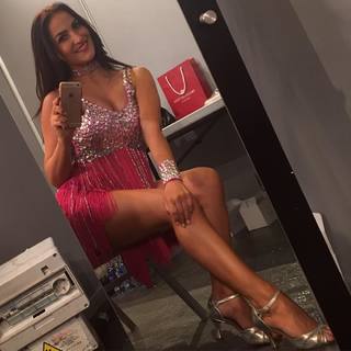 Elli Avrram feet photo thumbnail