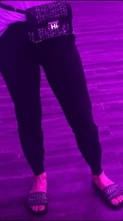 Elli Avrram feet photo thumbnail
