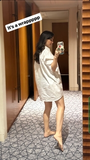 Elli Avrram feet photo thumbnail
