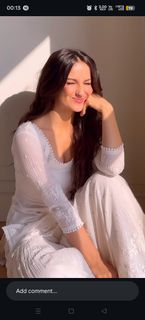 Elli Avrram feet photo 3