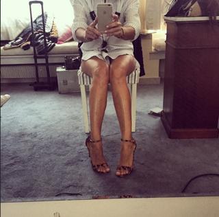 Elli Kokkinou feet photo thumbnail