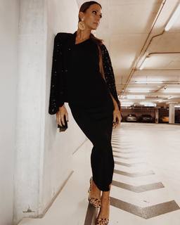 Elli Kokkinou feet photo thumbnail