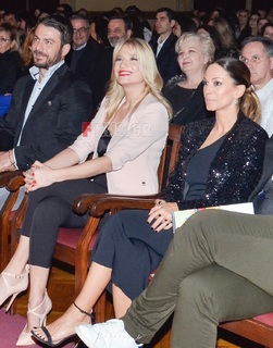 Elli Kokkinou feet photo thumbnail