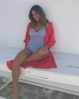 Elli Kokkinou feet photo thumbnail