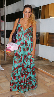 Elli Kokkinou feet photo thumbnail