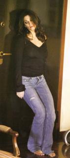 Elli Kokkinou feet photo thumbnail