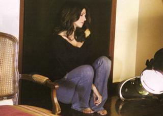 Elli Kokkinou feet photo thumbnail