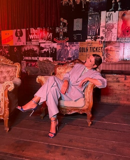 Elli Kokkinou feet photo thumbnail