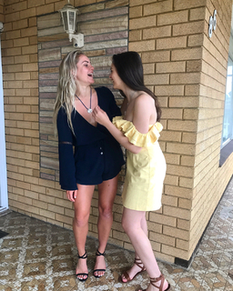Ellie Carpenter feet photo 16