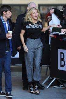 Ellie Goulding feet photo thumbnail