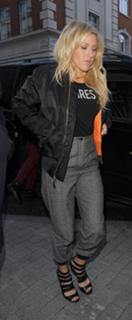 Ellie Goulding feet photo thumbnail