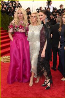 Ellie Goulding feet photo thumbnail