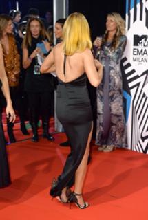 Ellie Goulding feet photo thumbnail