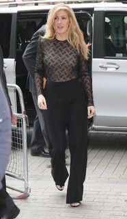 Ellie Goulding feet photo thumbnail