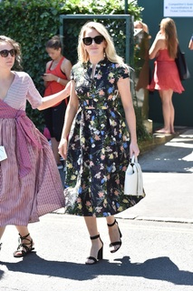 Ellie Goulding feet photo thumbnail