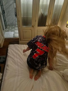 Ellie Goulding feet photo 3