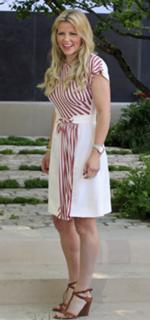 Ellie Harrison feet photo 18