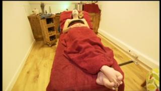 Ellie Harrison feet photo 2