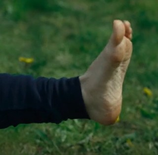 Ellie Kendrick feet photo 1