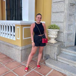Ellie Leach feet photo 16