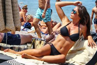 Ellie Papageli feet photo 16