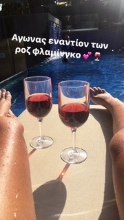 Ellie Papageli feet photo 4