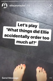 Ellie Taylor feet photo thumbnail
