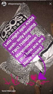 Ellie Taylor feet photo thumbnail