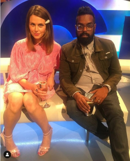 Ellie Taylor feet photo thumbnail