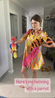 Ellie Taylor feet photo thumbnail