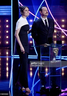 Ellie Taylor feet photo thumbnail