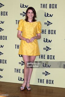 Ellie Taylor feet photo 11