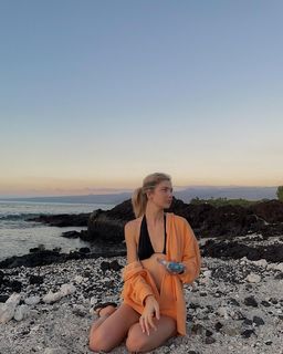 Ellie Thumann feet photo 14