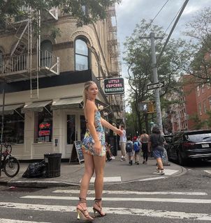Ellie Thumann feet photo 19