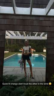 Ellie Thumann feet photo 18