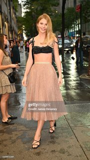 Ellie Thumann feet photo 17